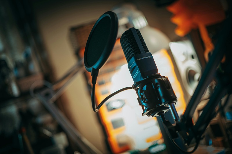 Multilingual Voice Content